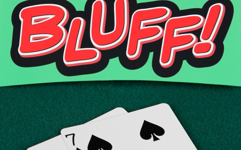 Tìm hiểu Bluff là gì?